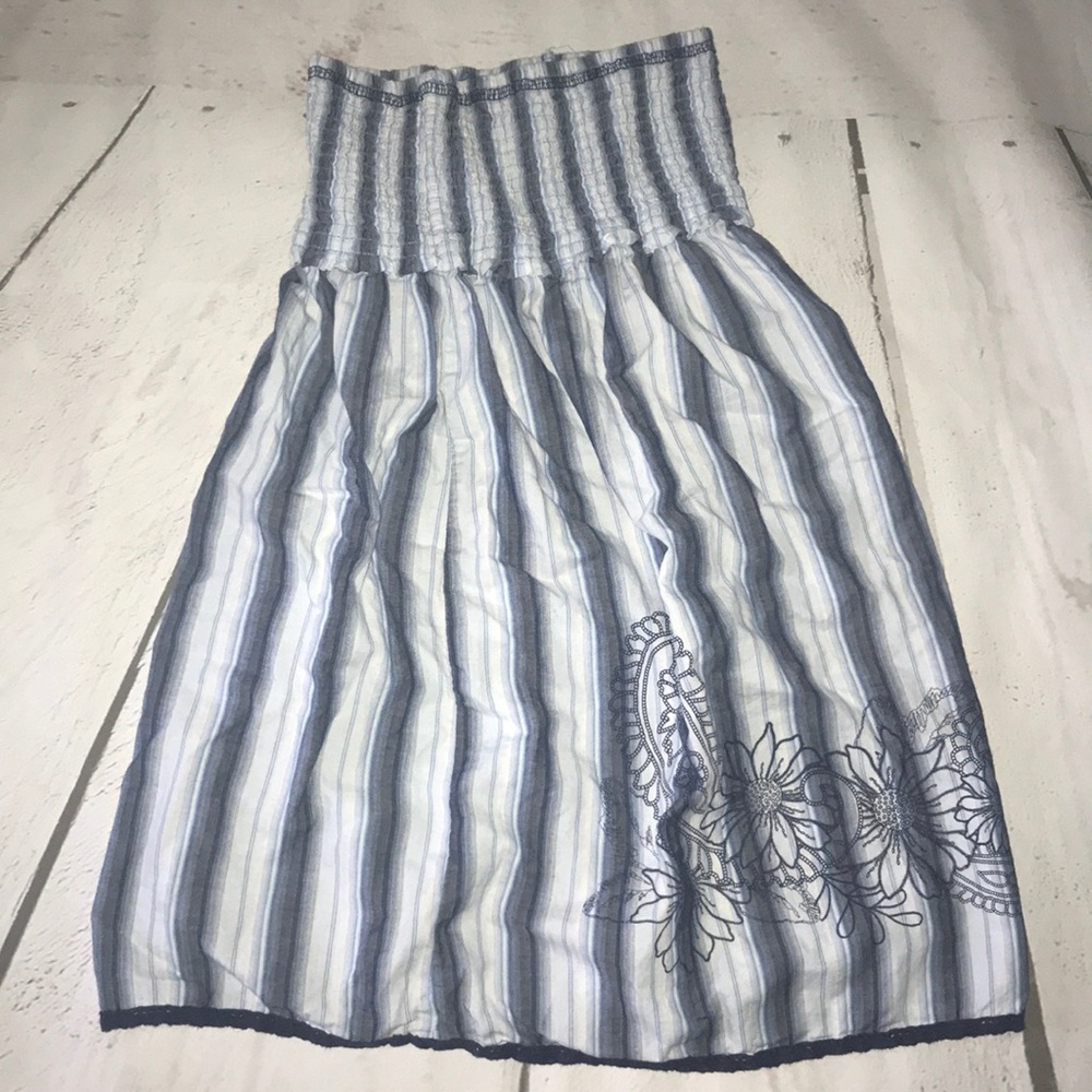 Mini dress